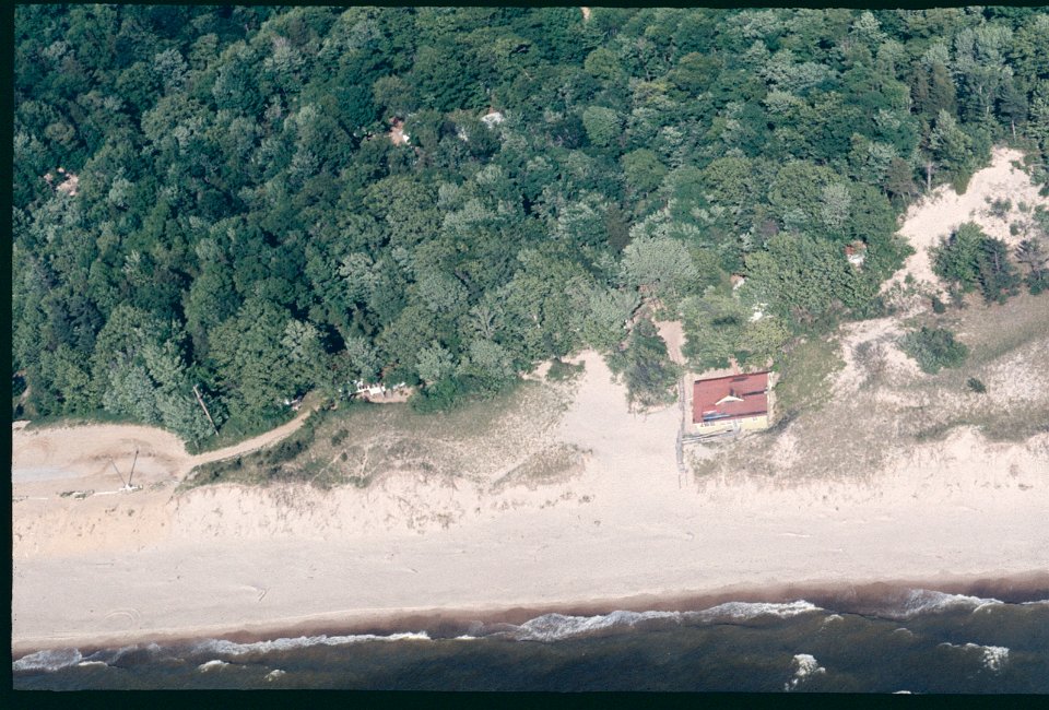 Aerial 1975 -7